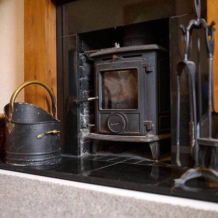 Charming Apt Nr Centre - Terrace & Street Parking Oban Exterior photo